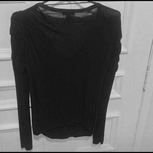 ๐ H&M ๐ซ Cardigan with Stylish Sleeve Detail โจ - Picture 3 of 3